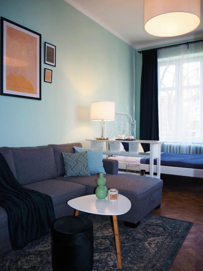 크라쿠프 Wawelove Kossak Apt 1 Min To Royal Wawel Castle! Free Parking 아파트 외부 사진
