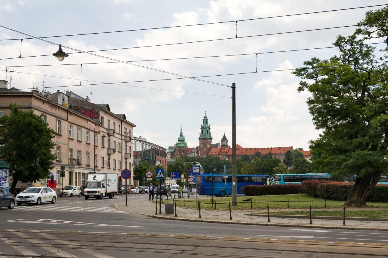 크라쿠프 Wawelove Kossak Apt 1 Min To Royal Wawel Castle! Free Parking 아파트 외부 사진